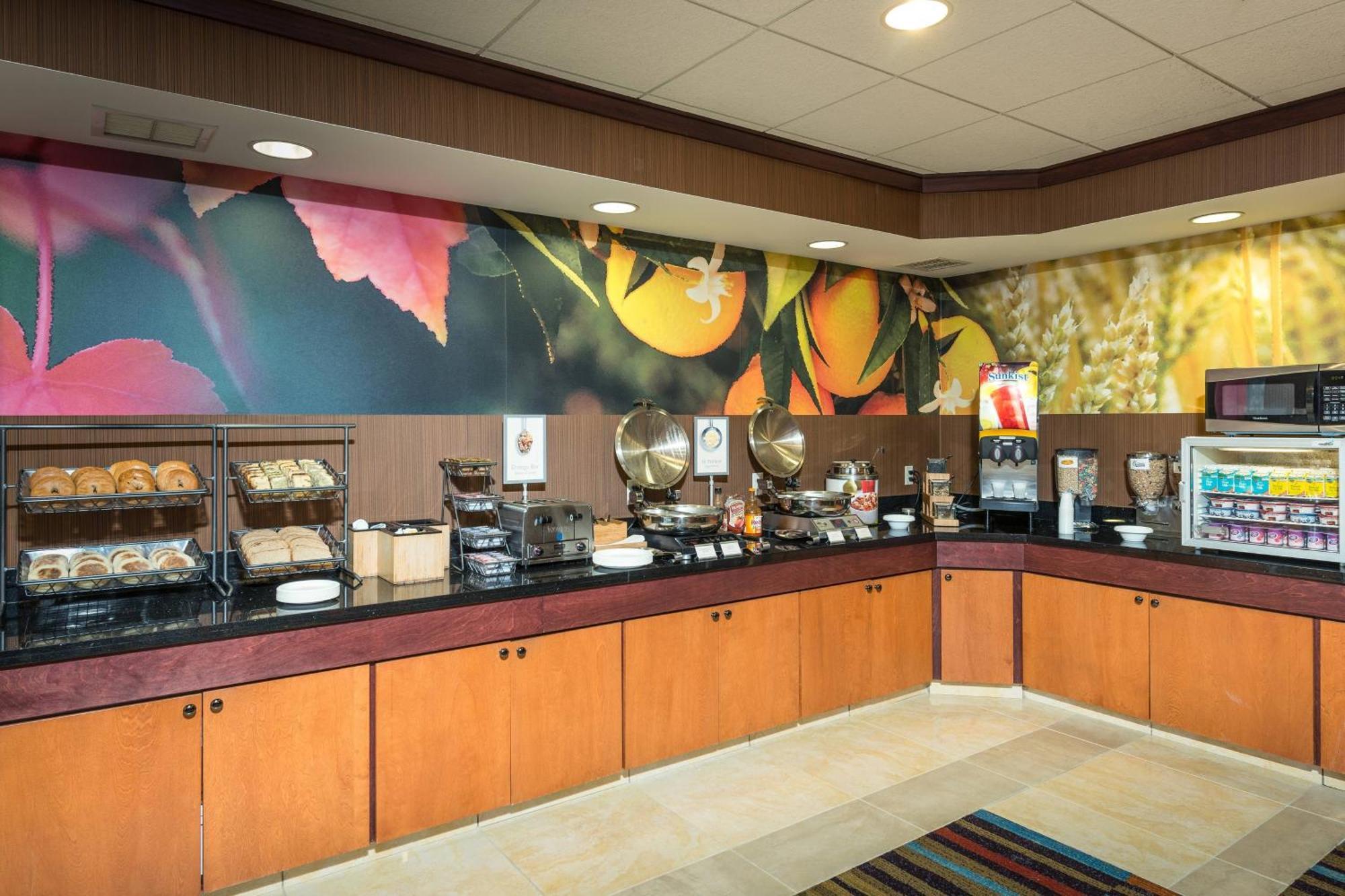 Fairfield Inn And Suites By Marriott Augusta Exterior foto