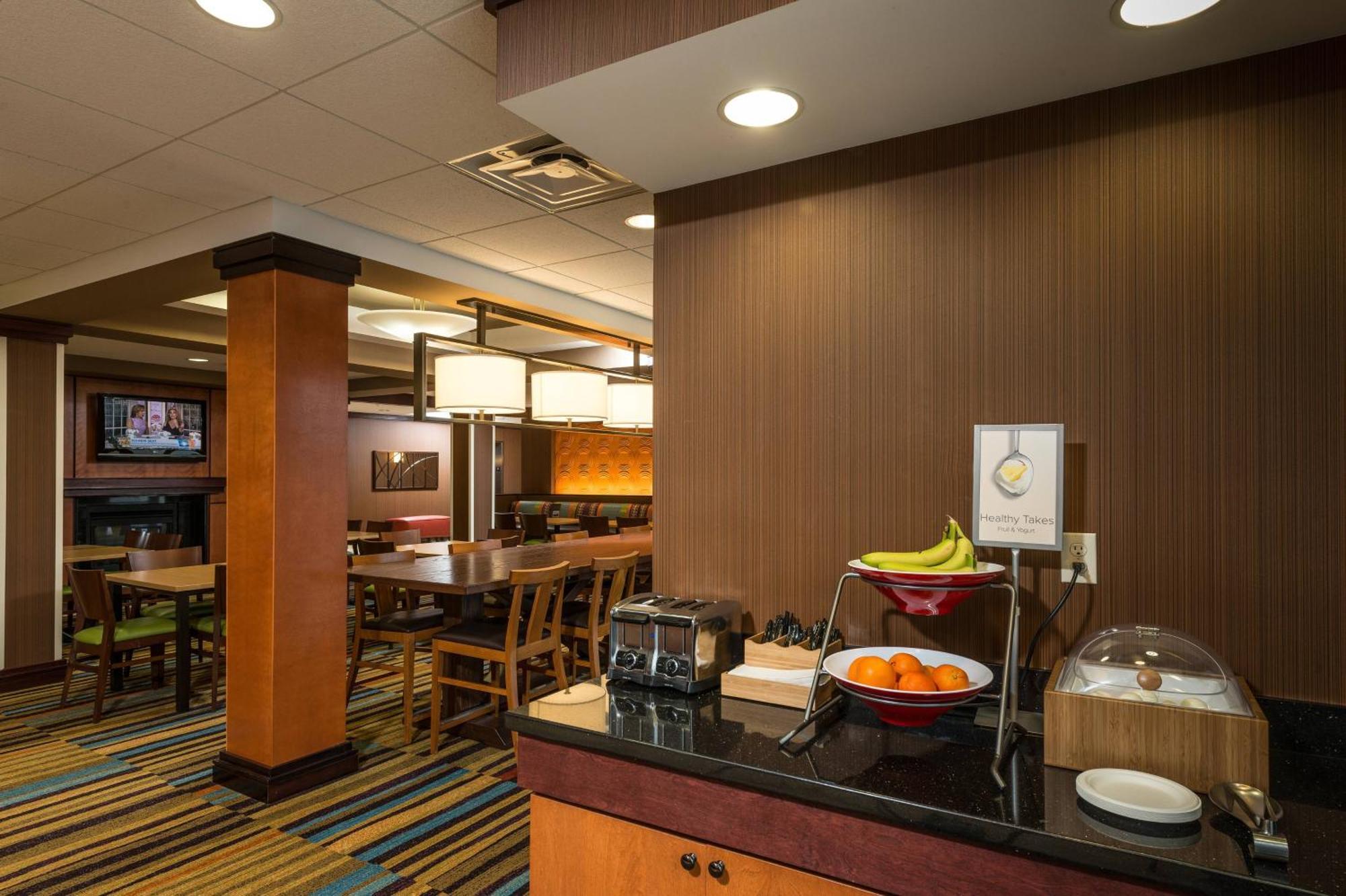 Fairfield Inn And Suites By Marriott Augusta Exterior foto